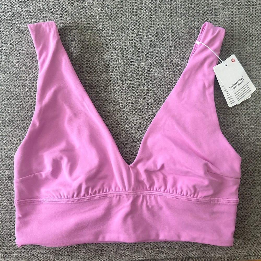 NWT lululemon Align™ V-Neck Bra *Light Support, C/D Cup